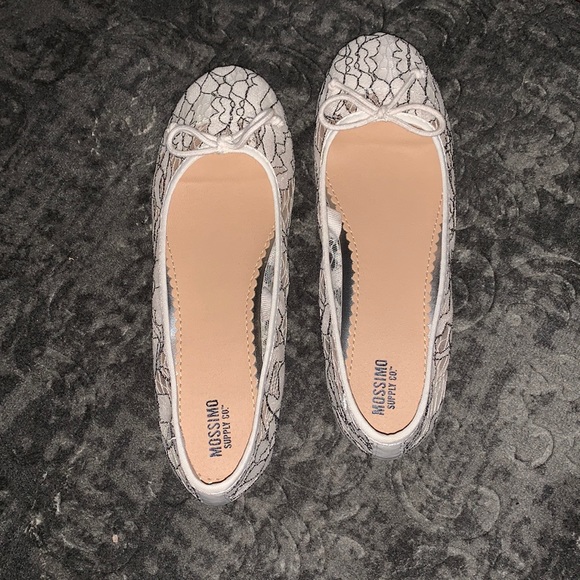 Mossimo Ballet Flat Shoes - Picture 2 of 14